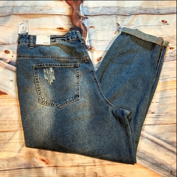 Hot Kiss | Jeans | Distressed Hot Kiss 